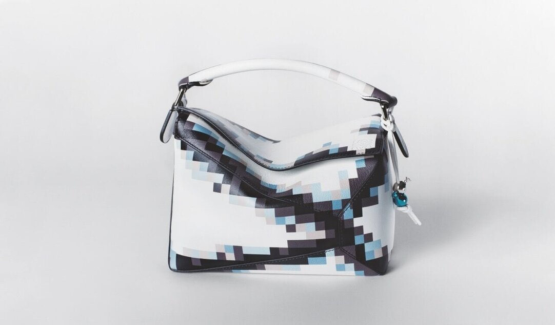 限定生産【LOEWE】Puzzle10 (04) Cloud 限定生産【LOEWE】Puzzle10 (04) Cloud (LOEWE/ハンドバッグ